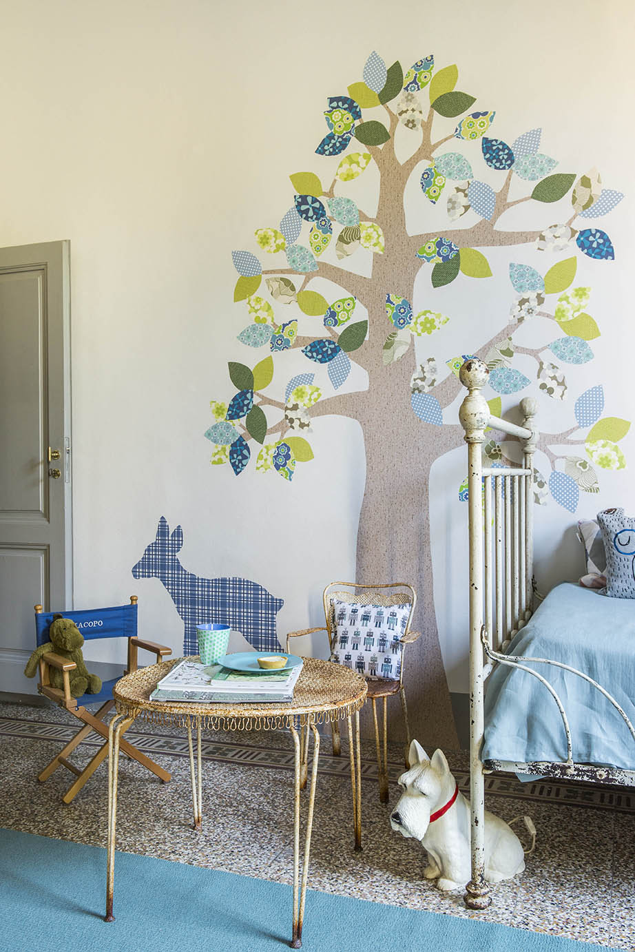 Wallpaper Tree #2 photo by Cristina Gigli